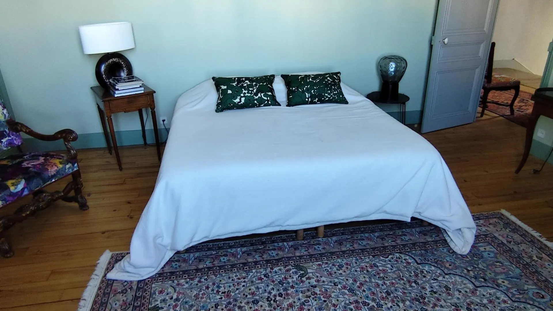 Guest house Clochi-Clocha Hotel Montbrison